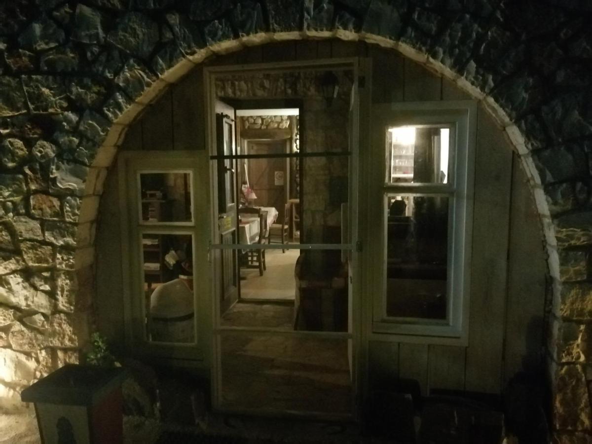 Yono'S Traditional House Ano Ravenia Екстериор снимка