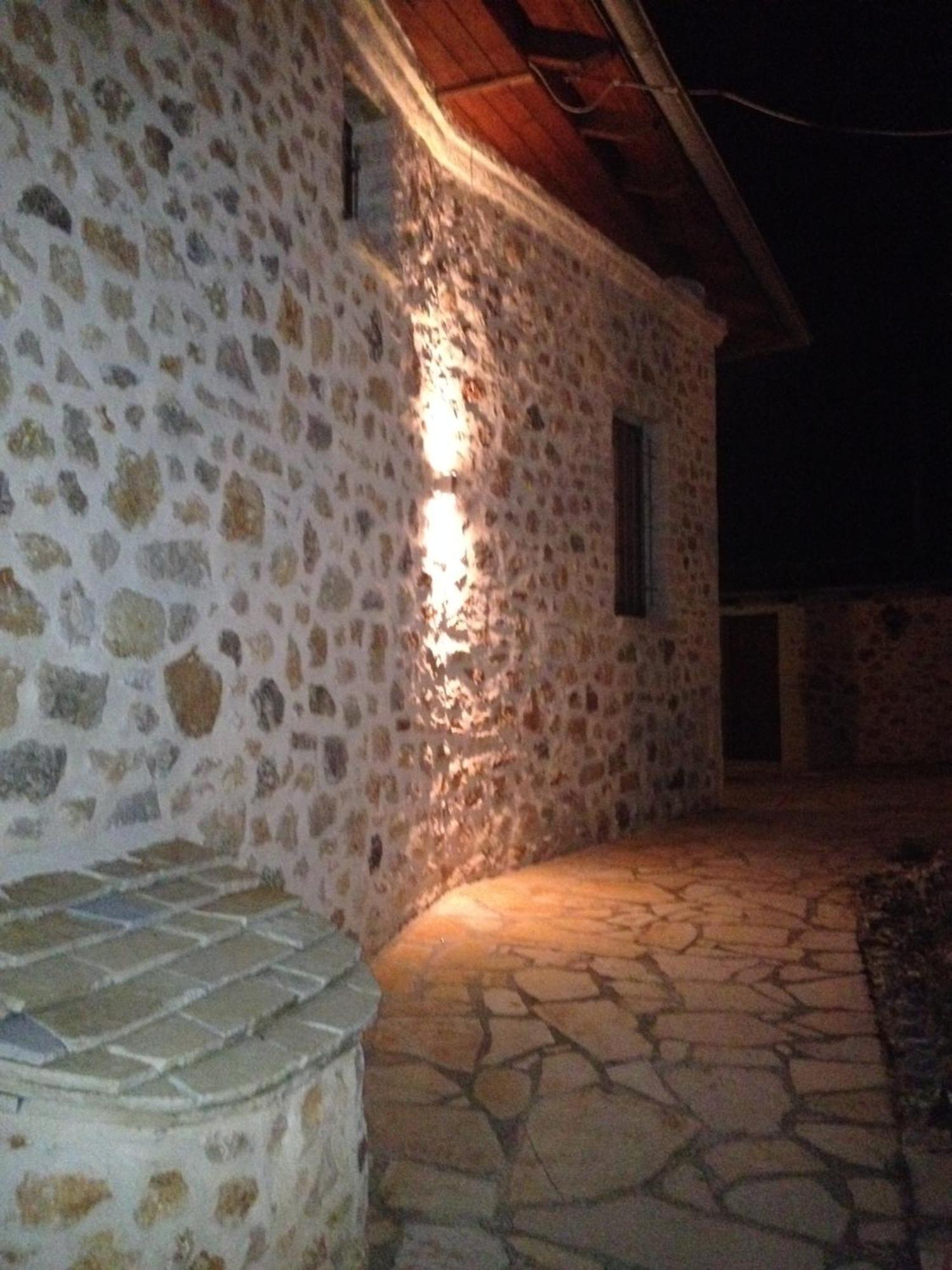 Yono'S Traditional House Ano Ravenia Екстериор снимка