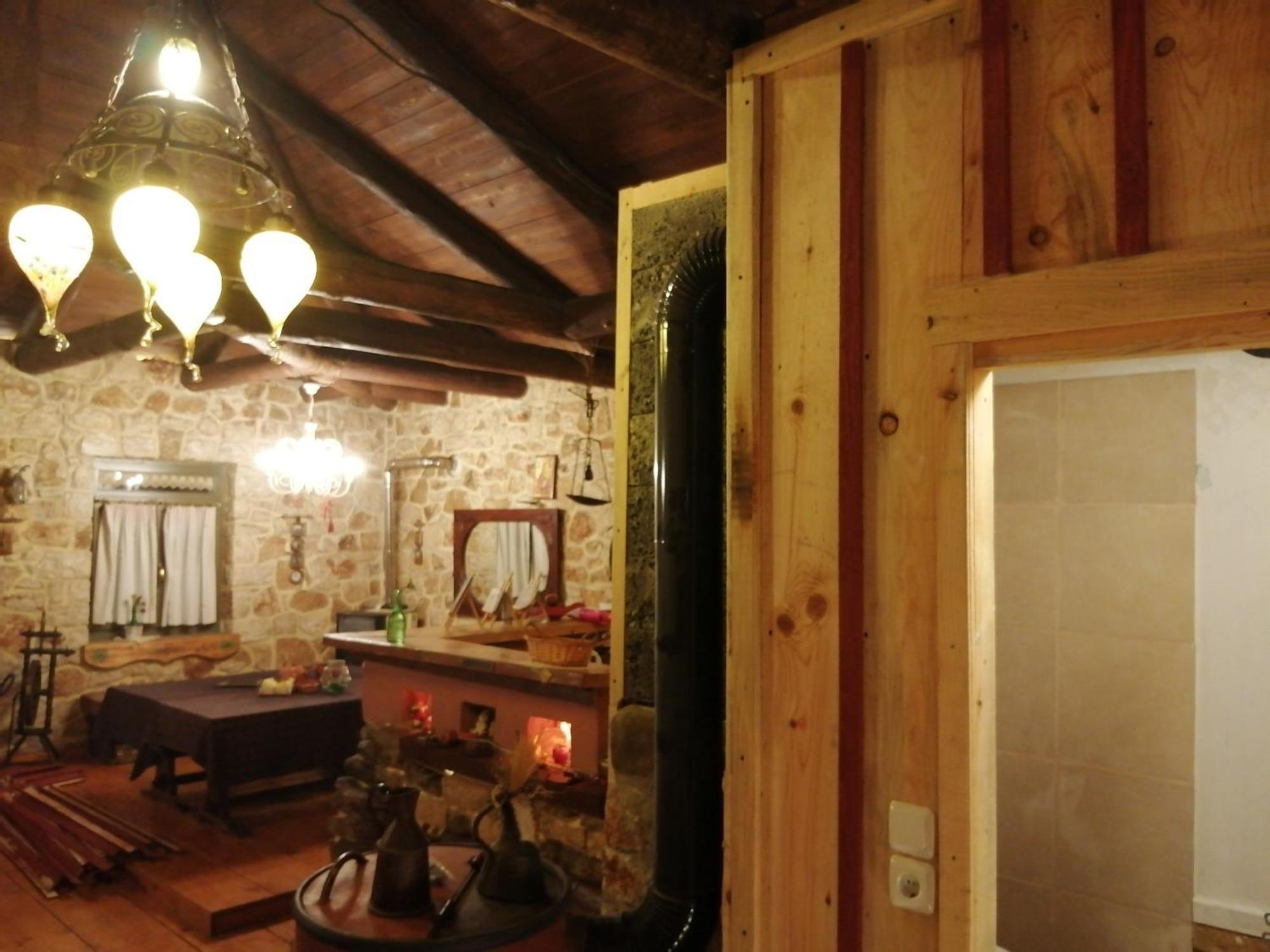Yono'S Traditional House Ano Ravenia Стая снимка